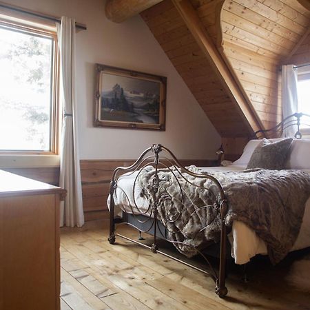 Hebergement "La Maison En Bois Rond" Sainte-Marie Værelse billede