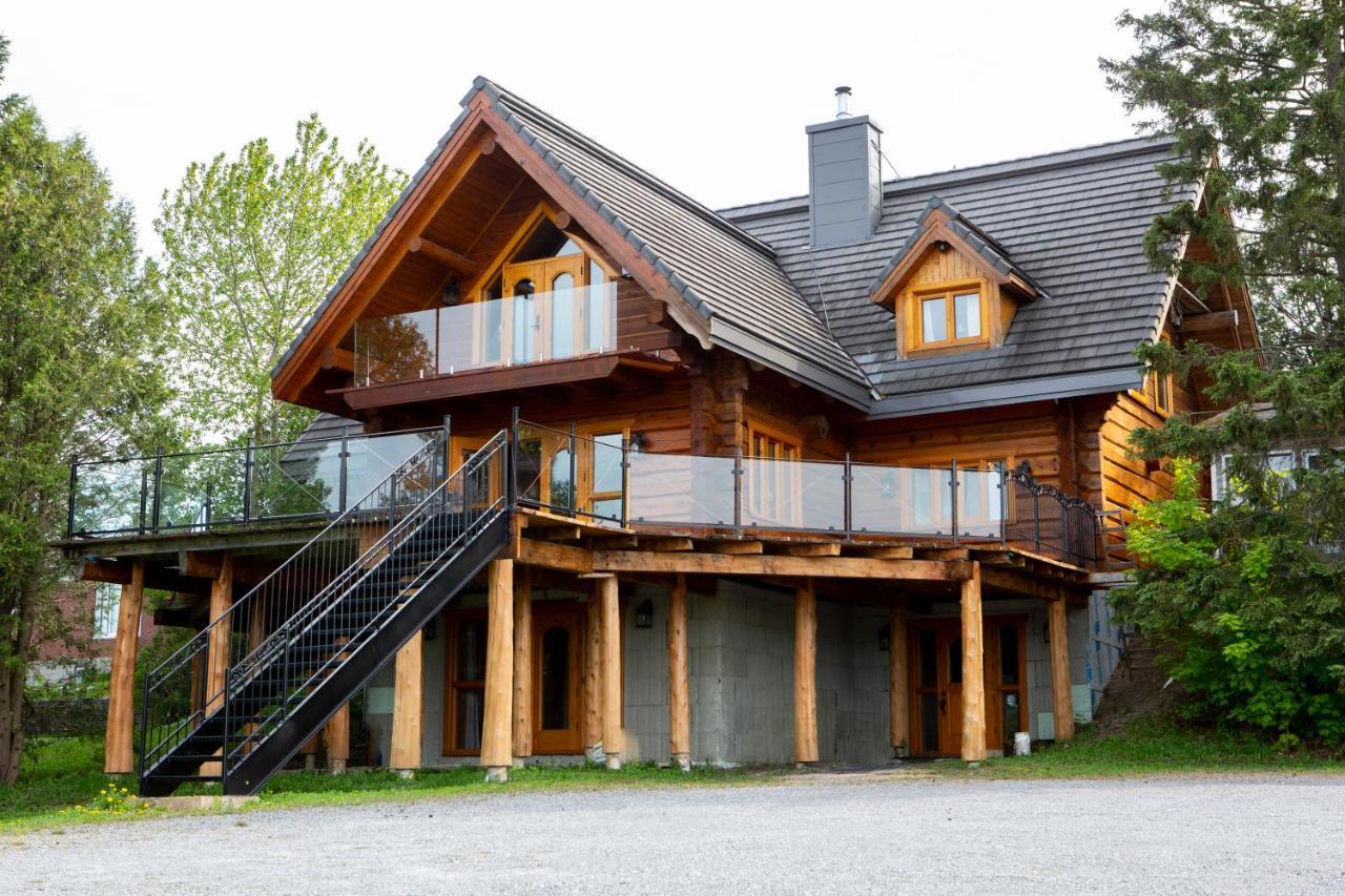 Hebergement "La Maison En Bois Rond" Sainte-Marie Eksteriør billede